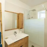 Le Lovely Narbonnais - Balneo & Sauna Apartamento *