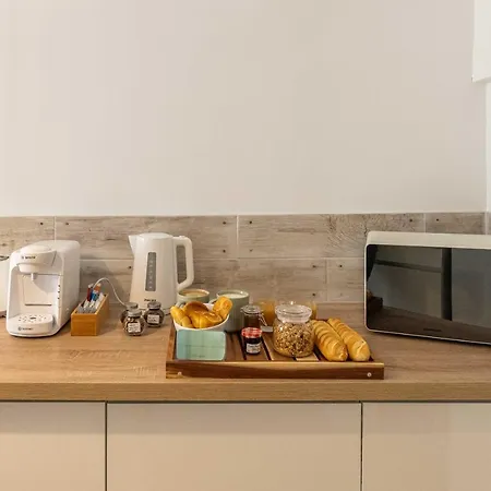 Le Lovely Narbonnais - Balneo & Sauna Apartment