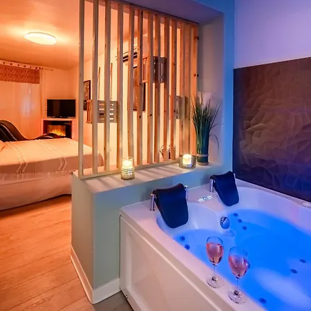 Le Lovely Narbonnais - Balneo & Sauna *