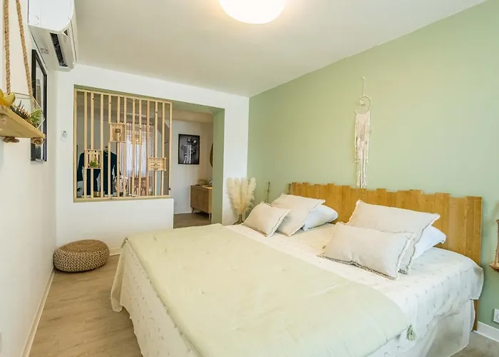 Le Lovely Narbonnais - Balneo & Sauna Apartment Narbonne