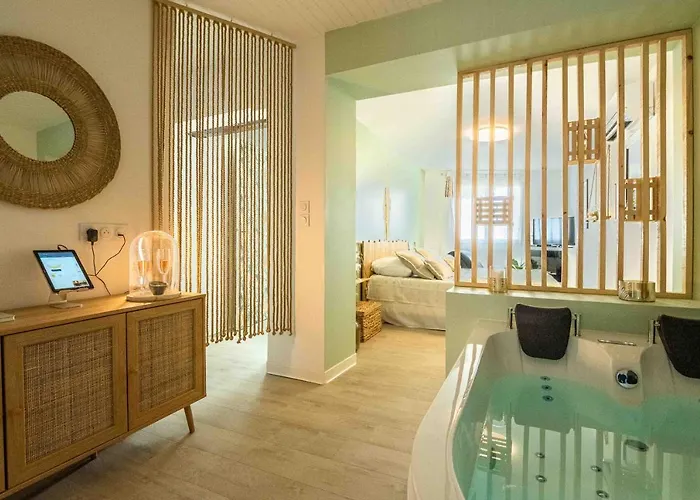 Le Lovely Narbonnais - Balneo & Sauna